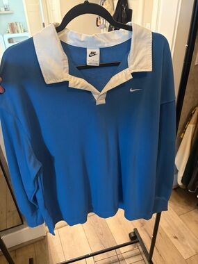 Nike Sportswear Essential Long Sleeve in Blue with White Trim